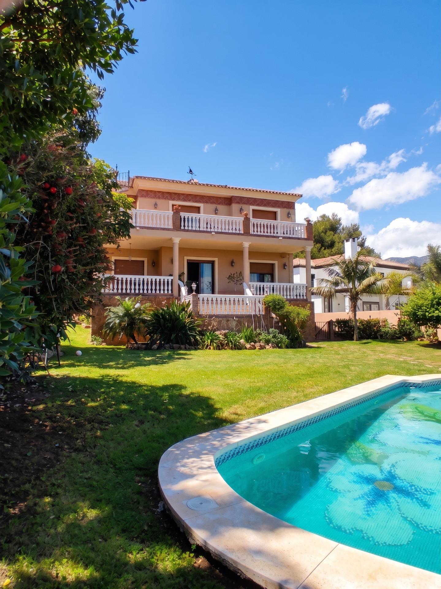 Las Lagunas de Mijas