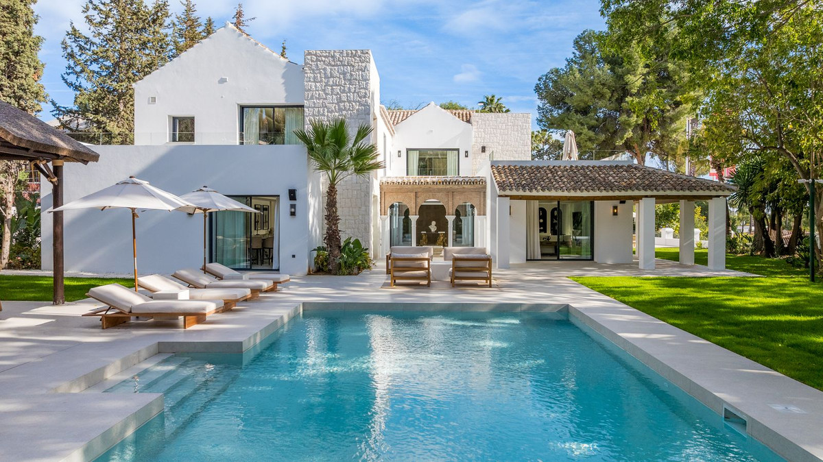 Nueva Andalucía, Marbella